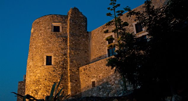 Πύργος των Κρίσπι Πύργος των Κρίσπι