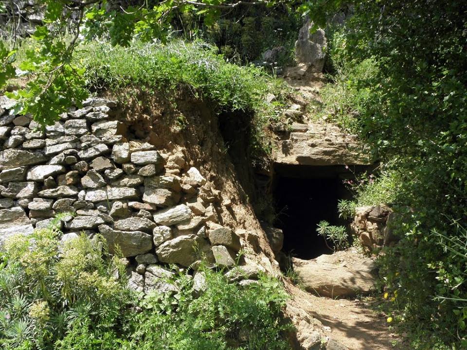 Μυκηναϊκός Τάφος Χωστής Μυκηναϊκός Τάφος Χωστής